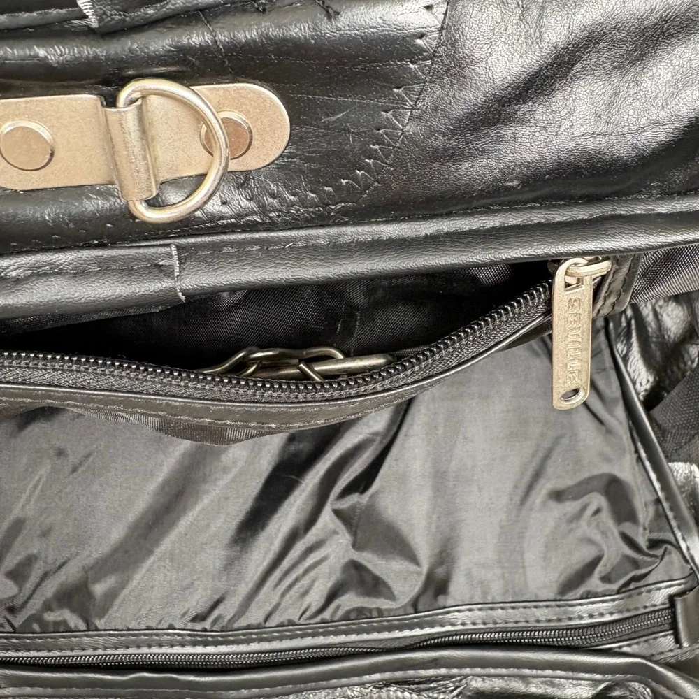 Governor's Cup Classic Garment‎ Bag Black Leather Kentucky Louisville Football